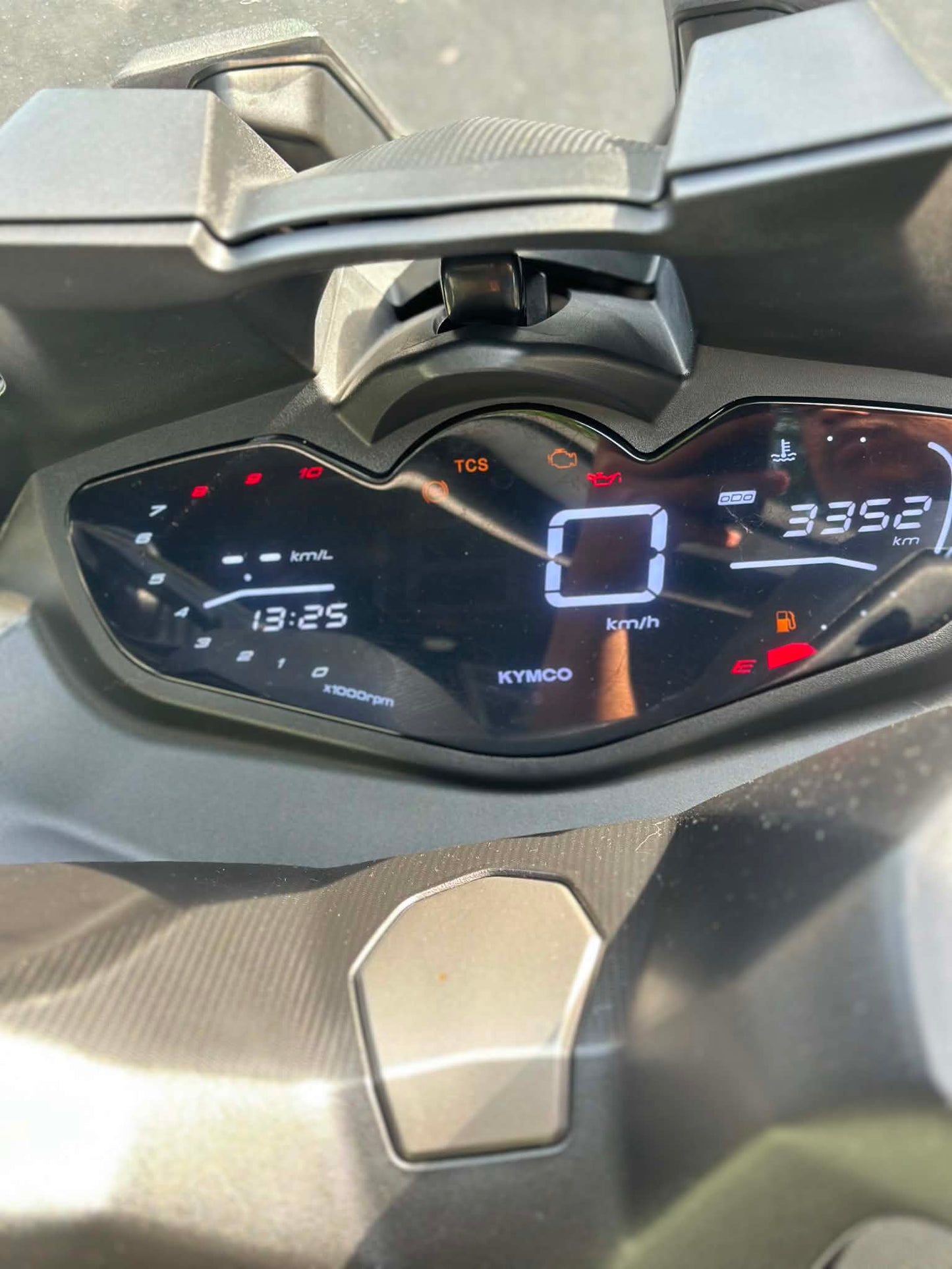 KYMCO EXITING 400CC (BLACK)