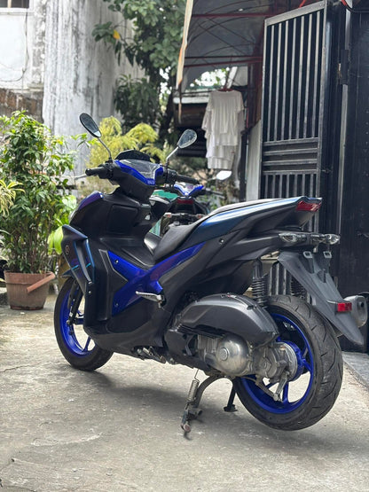 YAMAHA AEROX V2 BLUE