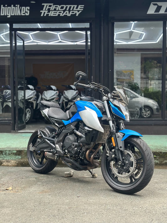 2022 CFMOTO 400NK 💙