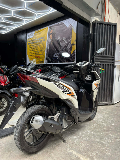 HONDA CLICK V3 (WHITE)