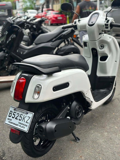 YAMAHA FAZZIO (WHITE)