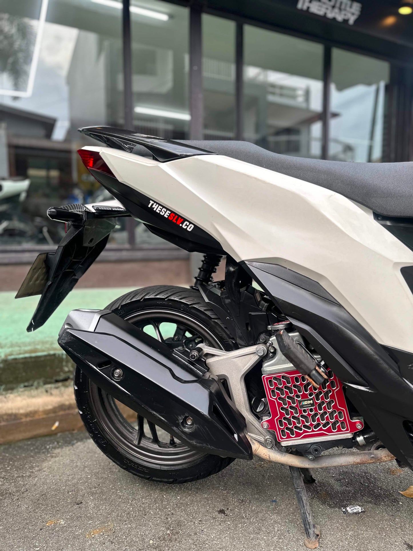 HONDA CLICK V3 (WHITE)
