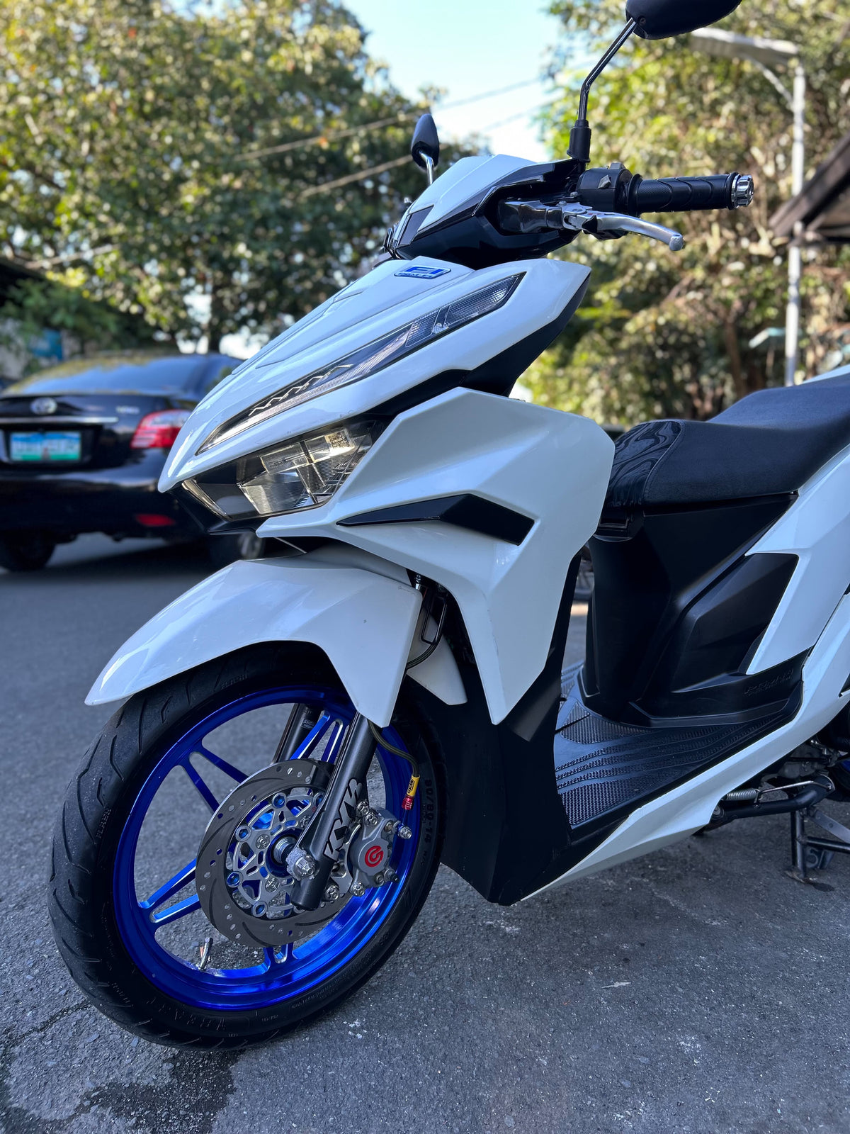 2023 Honda Click 125 — Mica White Blue