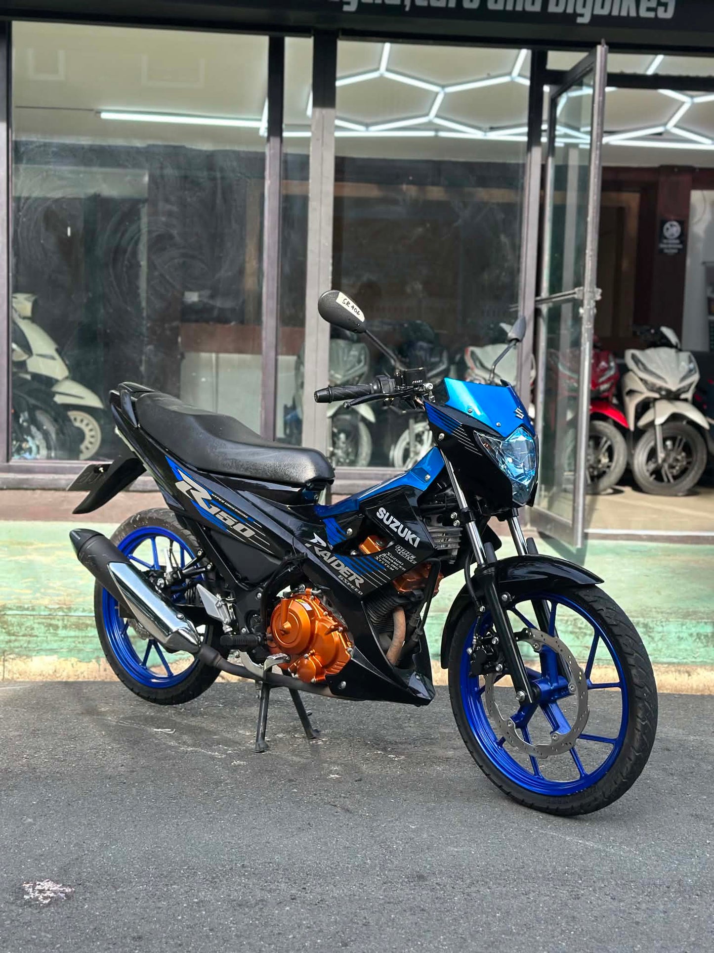 SUZUKI RAIDER CARB (BLUE)