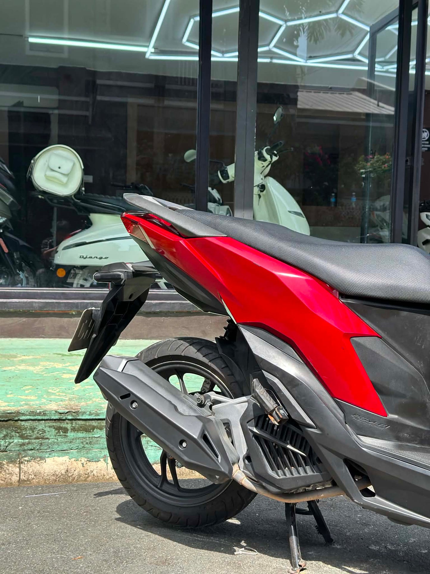 HONDA CLICK V3 (RED)