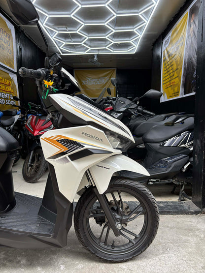 HONDA CLICK V3 (WHITE)