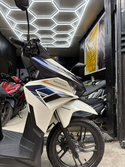 HONDA CLICK V3 (WHITE BLUE)