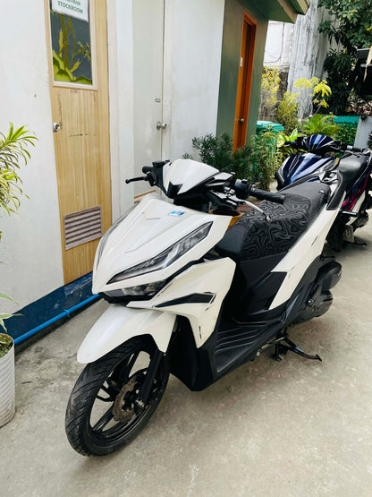 HONDA CLICK V3 (WHITE)
