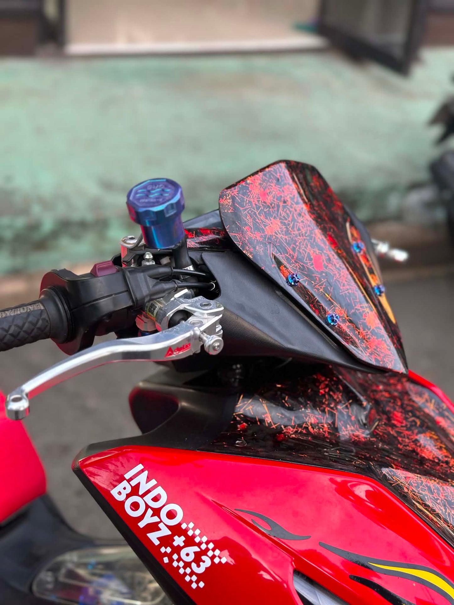 YAMAHA AEROX V2 (RED)