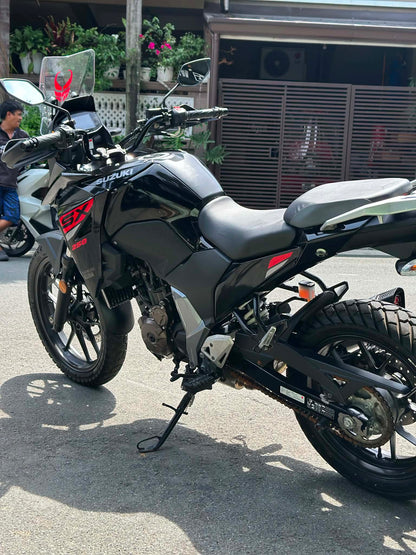 SUZUKI VSTROM SX250 (BLACK)