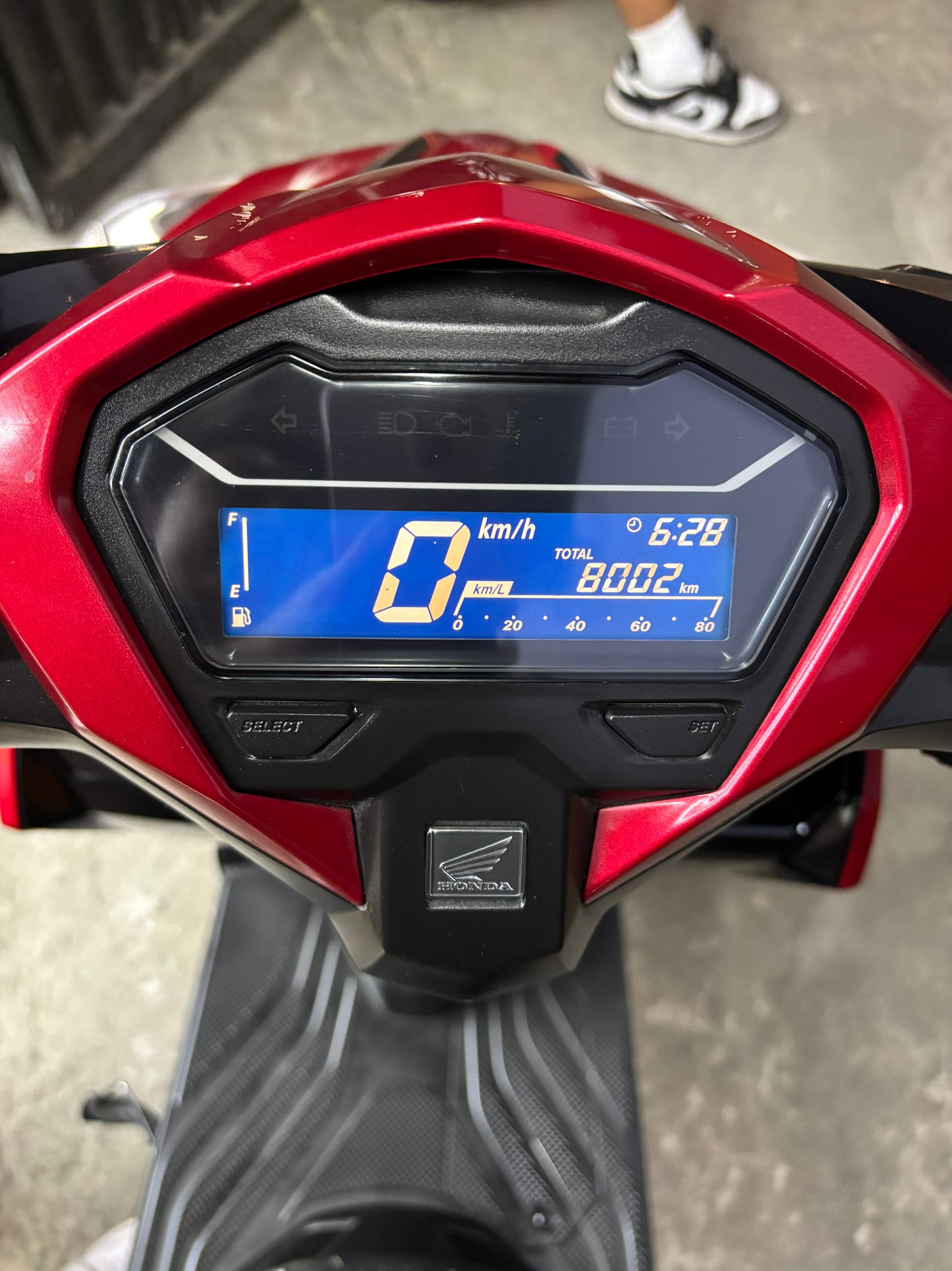 HONDA CLICK V3 (RED)