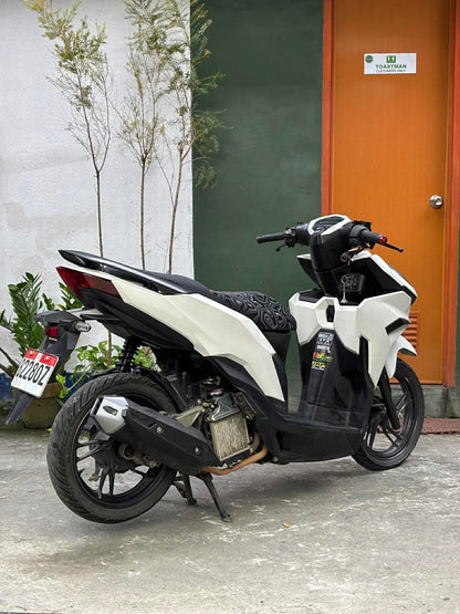 HONDA CLICK V3 {WHITE}