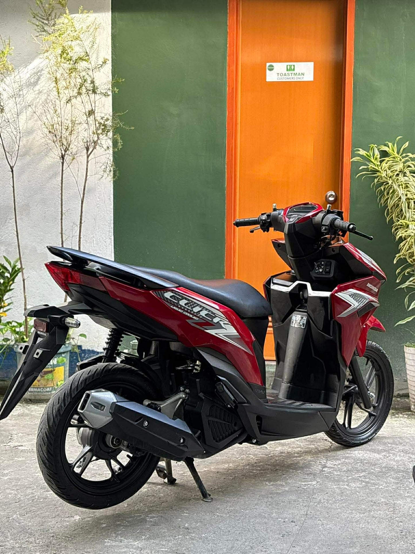 HONDA CLICK V3 {RED}