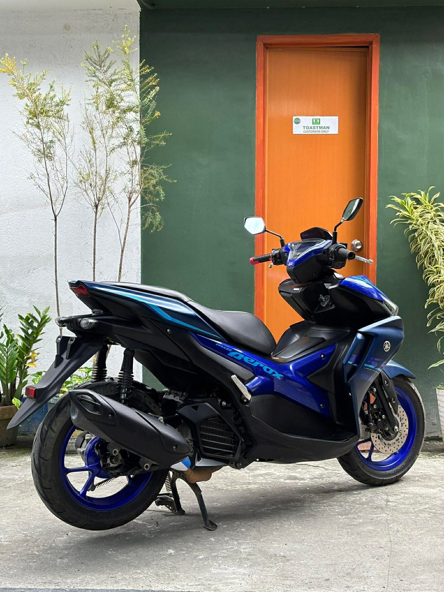 YAMAHA AEROX BLUE V2