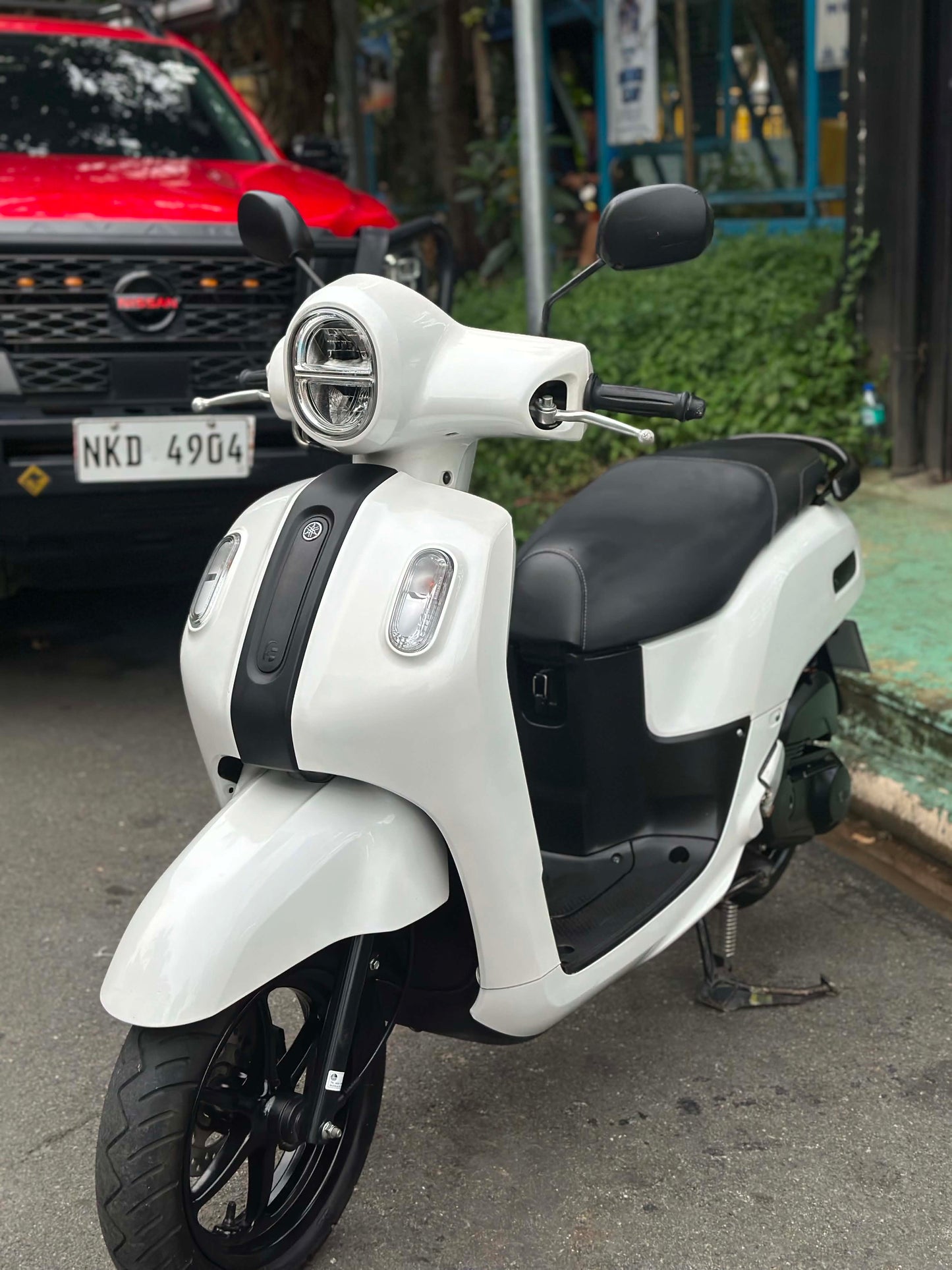 YAMAHA FAZZIO (WHITE)