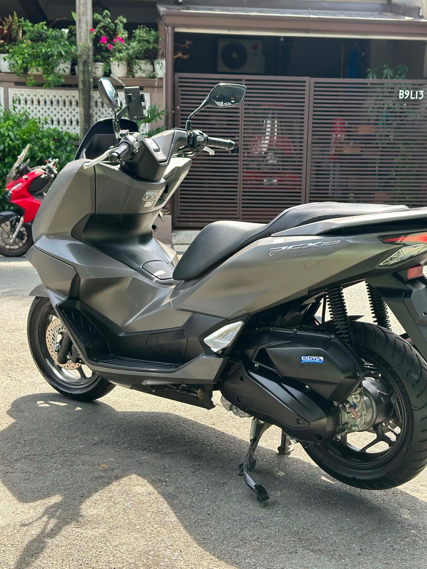 HONDA PCX 160 V2 (GRAY)