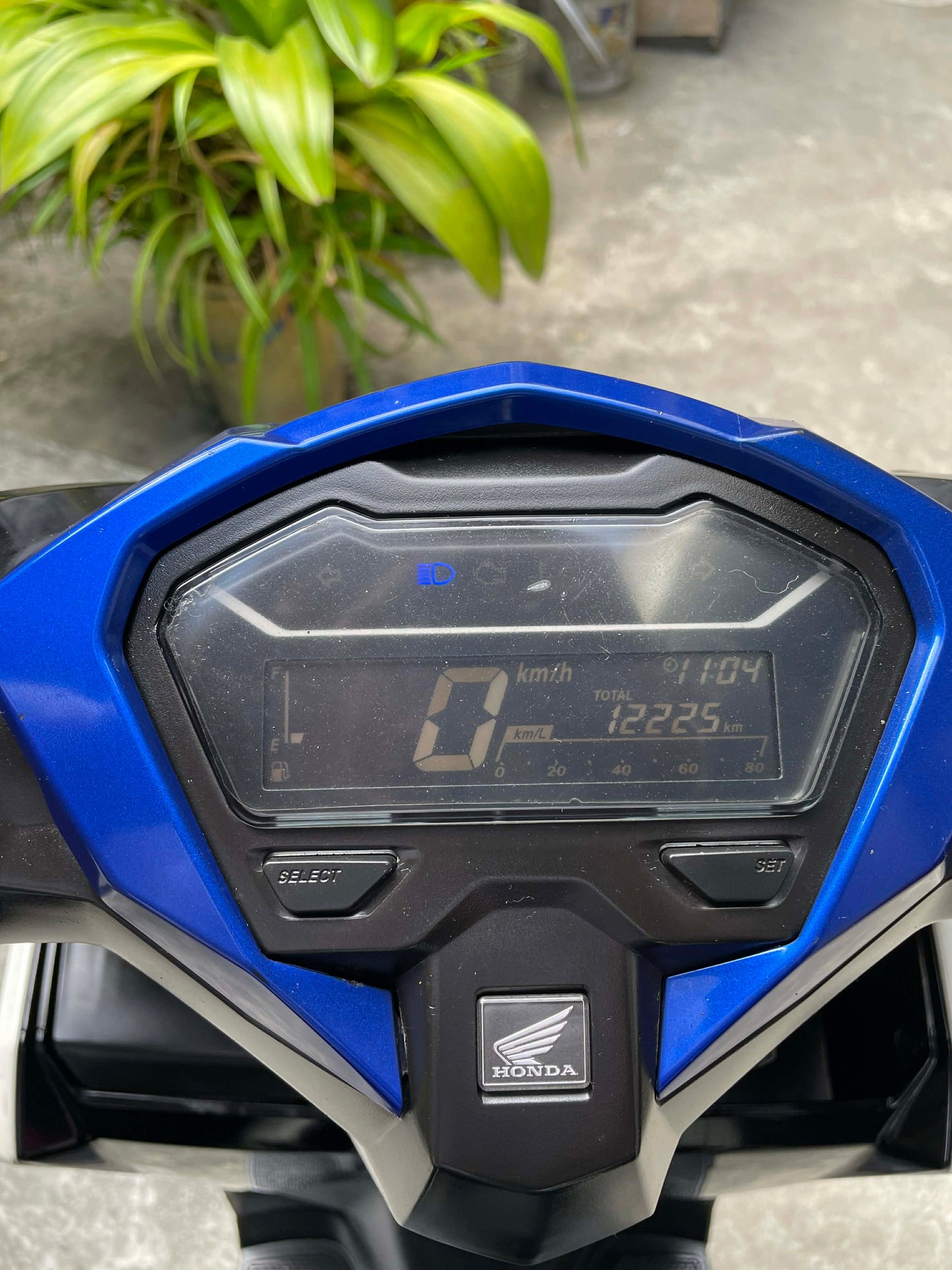 HONDA CLICK V3 (WHITE BLUE)